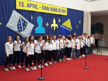 hor1